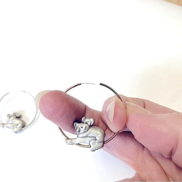 HOOP EARRINGS Gold-tone w/Pewter Colored Mamma & Baby Koala Bears, Approx.1 1/2” - Picture 2 of 7